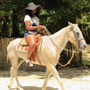 Meet your Posher, Michele